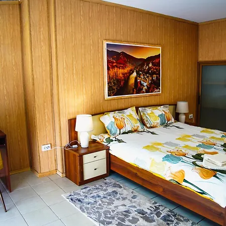 Къща за гости Rade Iii-vratsa Exclusive Mountain View