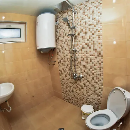 Rade Iii-vratsa Exclusive Mountain View Къща за гости Враца