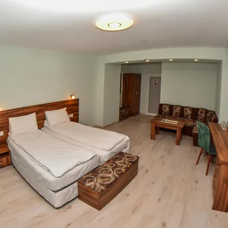 Къща за гости Rade Iii-vratsa Exclusive Mountain View 3*