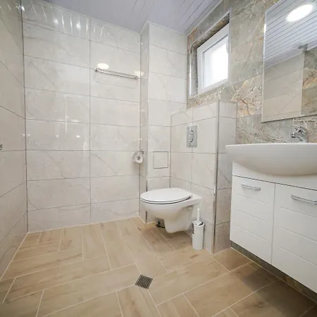 Rade Iii-vratsa Exclusive Mountain View Pensiune